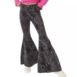 Free People Just Float On Printed Flare Jeans Black Gray Combo High Rise Size 28